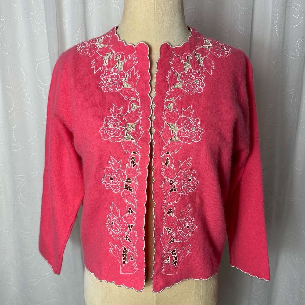 Vintage International Lambswool blend sweater
